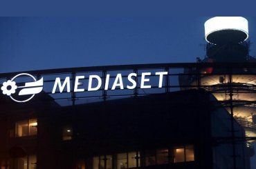 Lutto in Mediaset: morto storico scenografo, i messaggi di cordoglio
