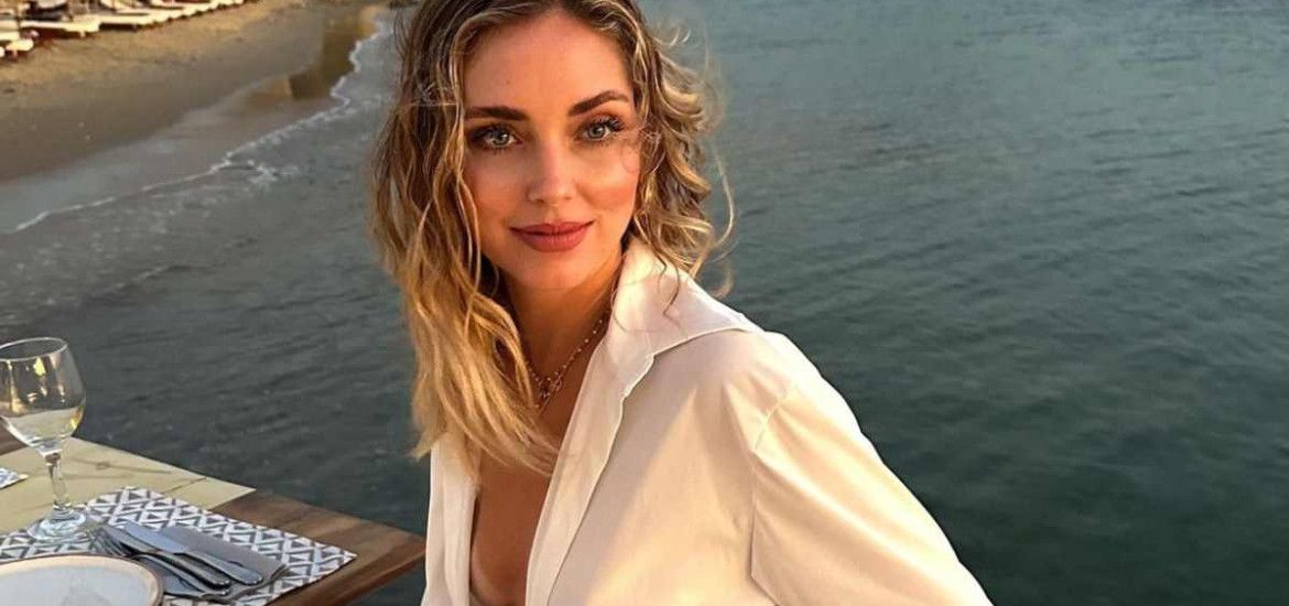 Chiara Ferragni al mare