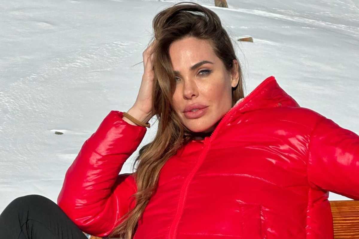 Ilary Blasi sulla neve