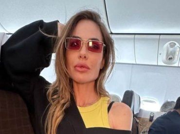 Ilary Blasi più in forma che mai: la conduttrice sfoggia un look sportivo total black – FOTO