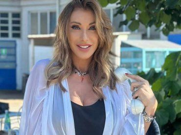 Sabrina Salerno, dopo l’intervento rivela: “Lo faccio sei volte al giorno…” Di cosa si tratta