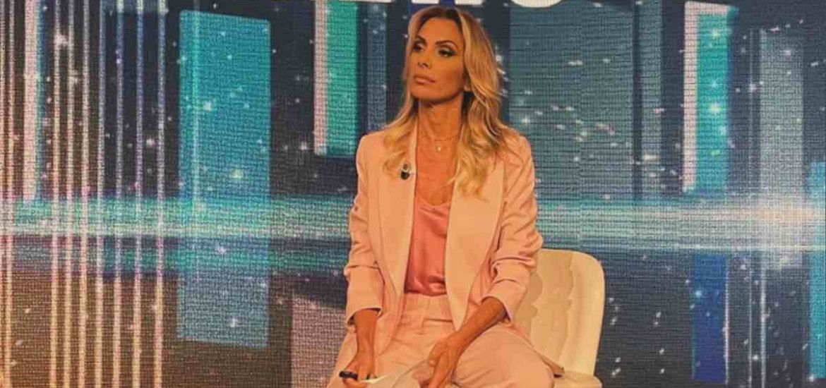 Simona Branchetti a Pomeriggio Cinque News.