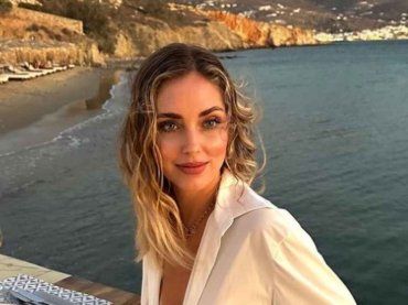 Chiara Ferragni dice addio e saluta tutti sui social: la reazione social – FOTO