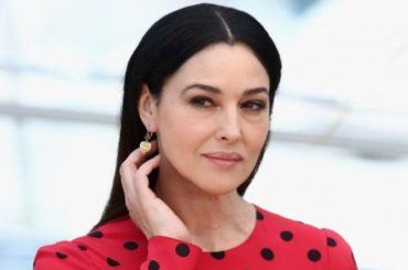 Monica Bellucci e la sua maternità: “Ho corso rischi enormi”