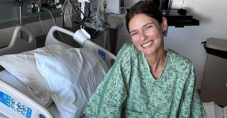 Bianca Balti, l’annuncio su un letto d’ospedale: “ho un cancro al terzo stadio”