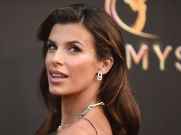 Elisabetta Canalis e spegne 46 candeline, la festa organizzata per l’occasione è incredibile