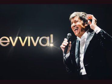 “Evviva”: Gianni Morandi fa il record di share con il revival sulla storia della Rai