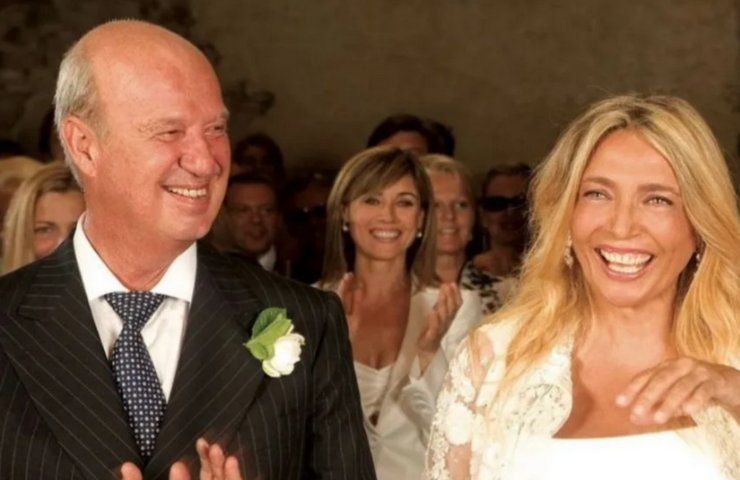 Mara Venier al matrimonio con Nicola Carraro.