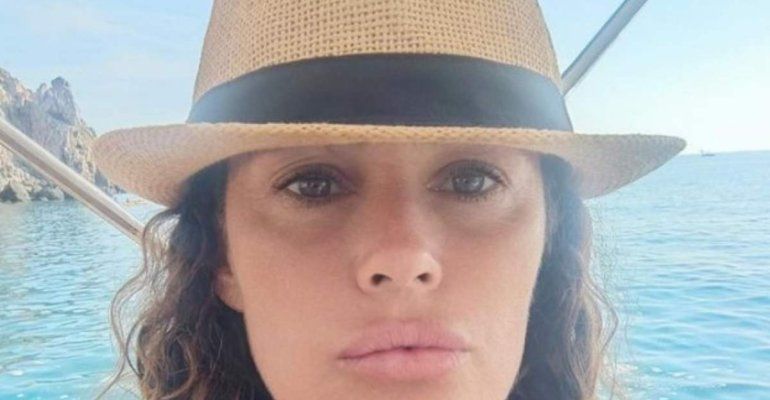 Samantha de Grenet su tutte le furie, l’ex gieffina esplode: “Proprio non mi capacito” – FOTO