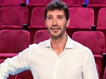 Stefano De Martino, proposta di matrimonio in diretta: da restare senza parole