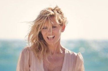 “Buongiorno, Dea”, fan annichiliti dalla bellezza di Justine Mattera – FOTO