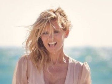 “Buongiorno, Dea”, fan annichiliti dalla bellezza di Justine Mattera – FOTO